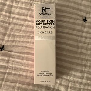 IT Cosmetics Your Skin But Better Foundation + Skincare